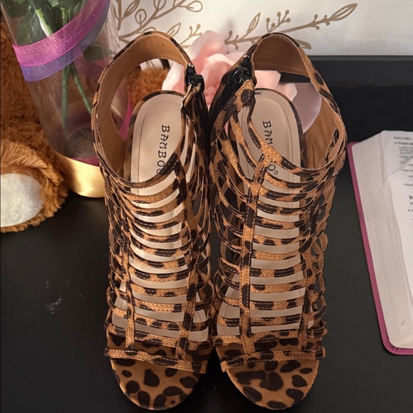 BAMBOO Leopard Print Strappy Gladiator Heels - Tan and Black - Picture 2 of 3
